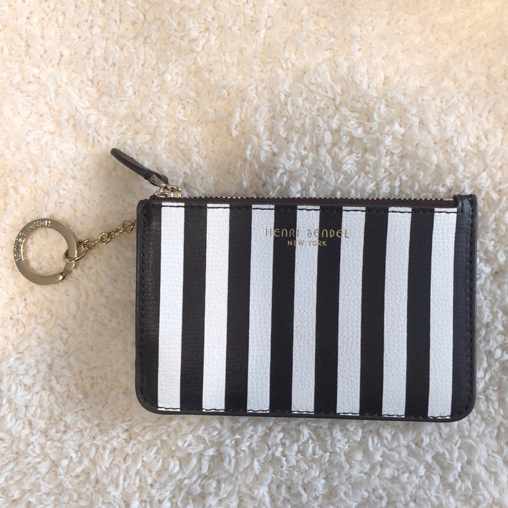 Designer Henri Bendel card holder